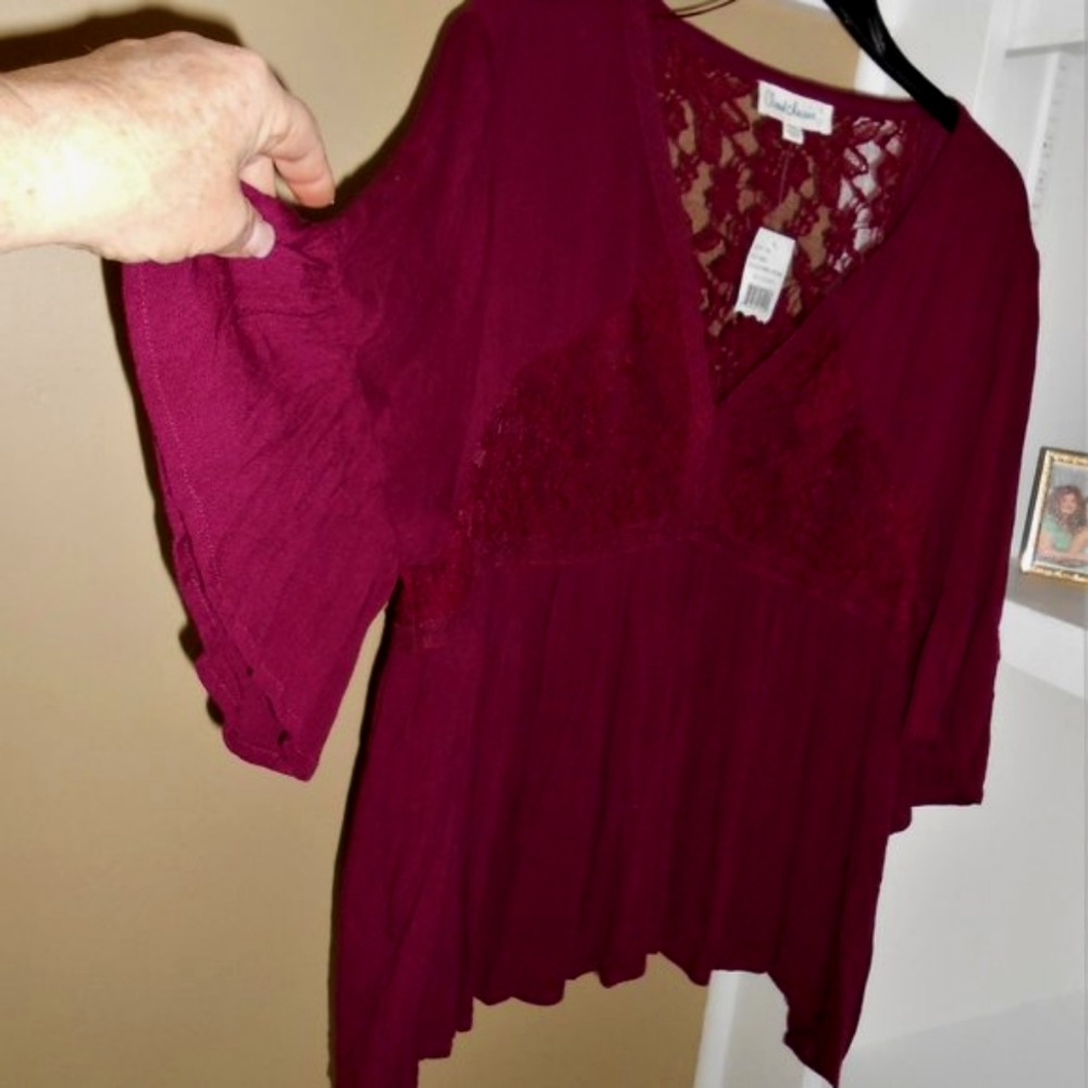 Boho Lace Top Wine Color NWT - Picture 2 of 16